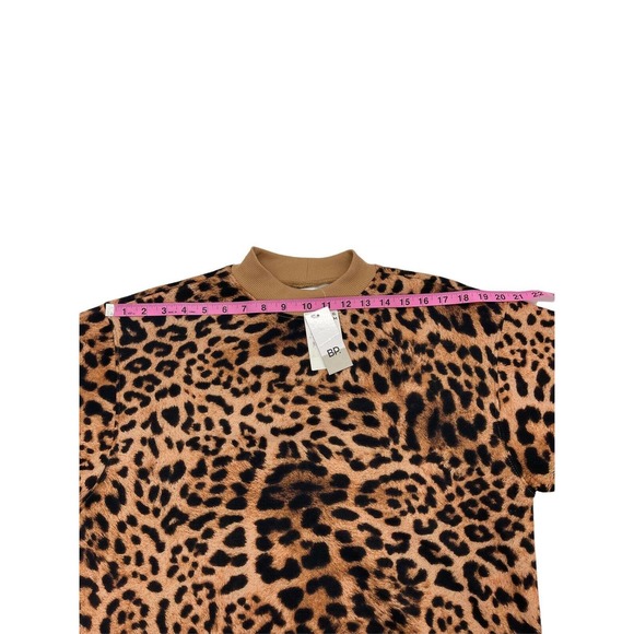 BP Mock Neck Graphic Sweatshirt In Tan Simple Leopard Print SZ-XSmall - Picture 6 of 10
